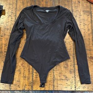 SKIMS Black Long-Sleeve Scoop Neck Bodysuit